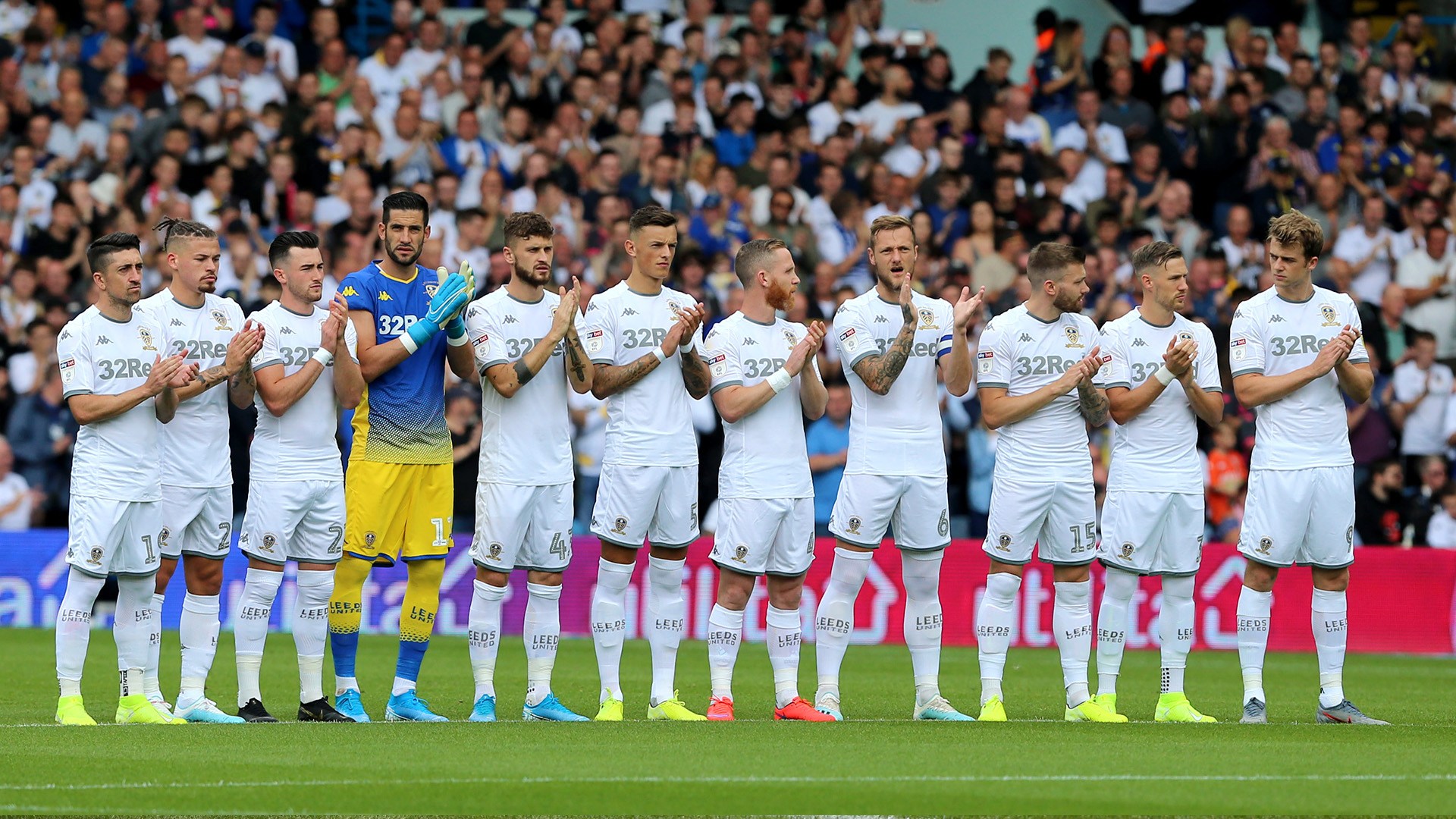 Marcelo Bielsa quả quyết ‘Leeds United sẽ không từ bỏ lối chơi tấn công’